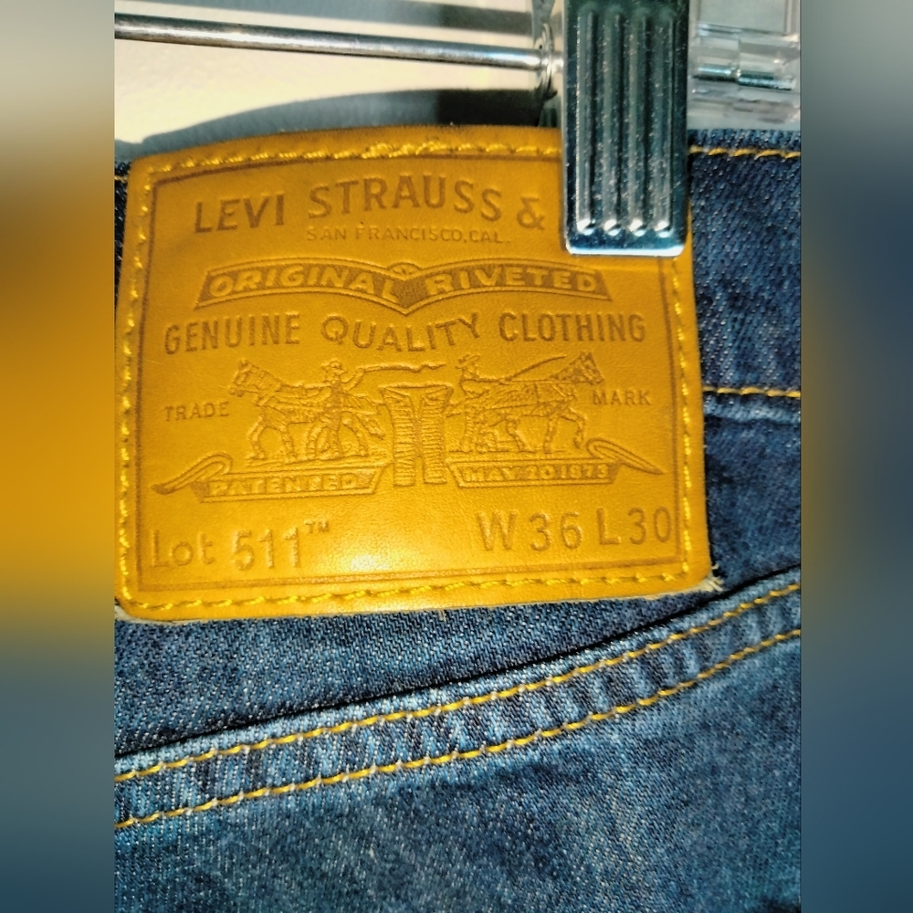Levi's 511 (Size 36W/30L) Men's Premium Medium Wash Rare (Big E) Denim Jeans - Picture 3 of 12